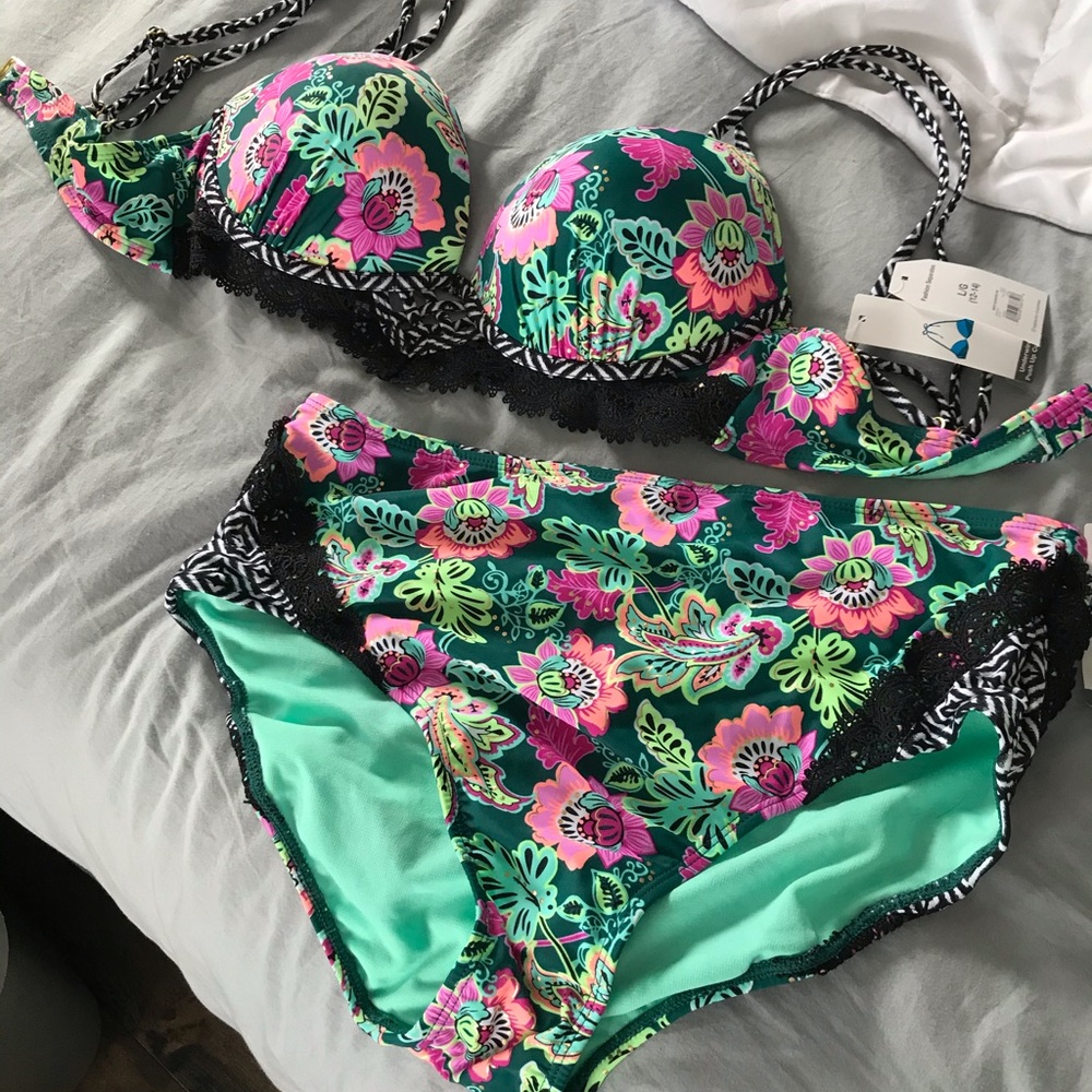 Bathing suit